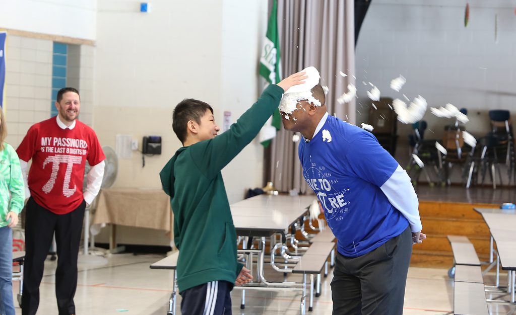 Acadia Middle School Celebrated Pi Day in spectacular fashion! 3 ...